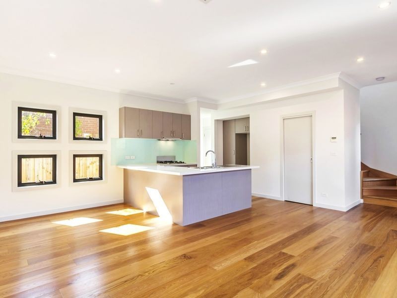 2/738 Elgar Road, Doncaster VIC 3108