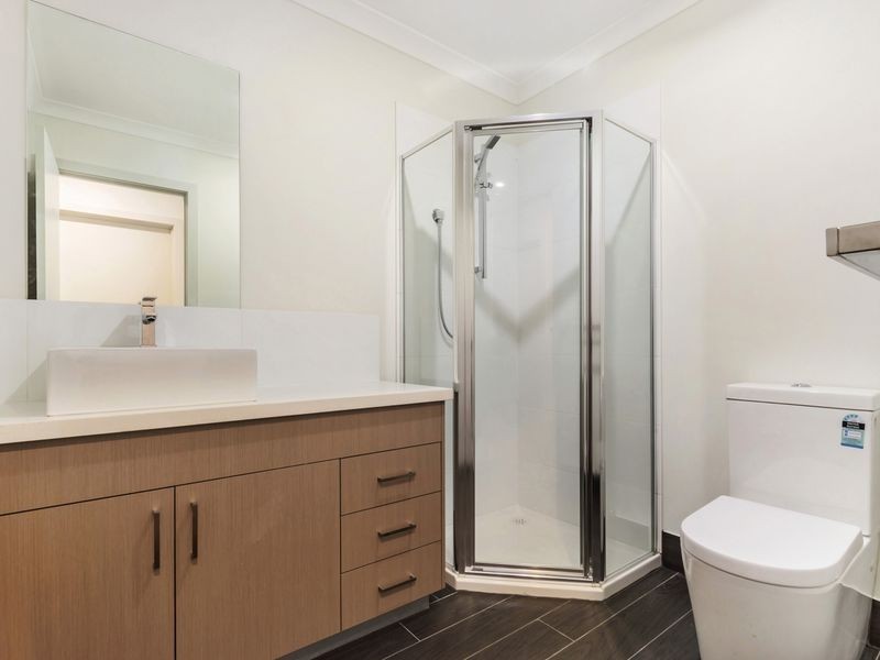 2/738 Elgar Road, Doncaster VIC 3108