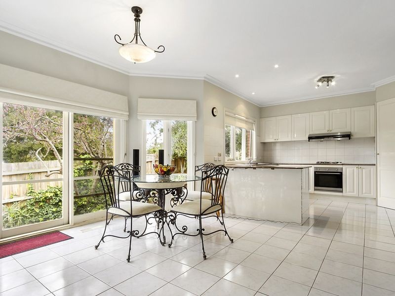 4/50 St Clems Road, Doncaster East VIC 3109