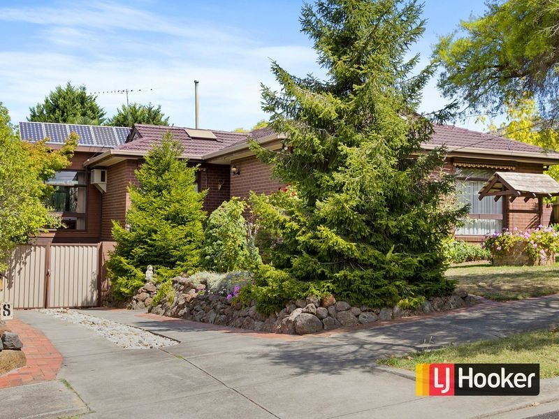 8 Baratta Street, Doncaster East VIC 3109