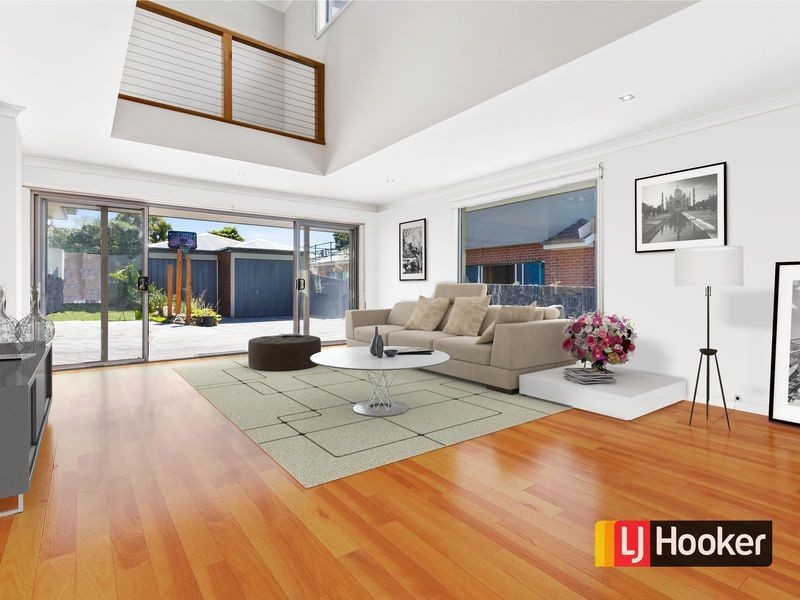 9 Garden Avenue, Mitcham VIC 3132