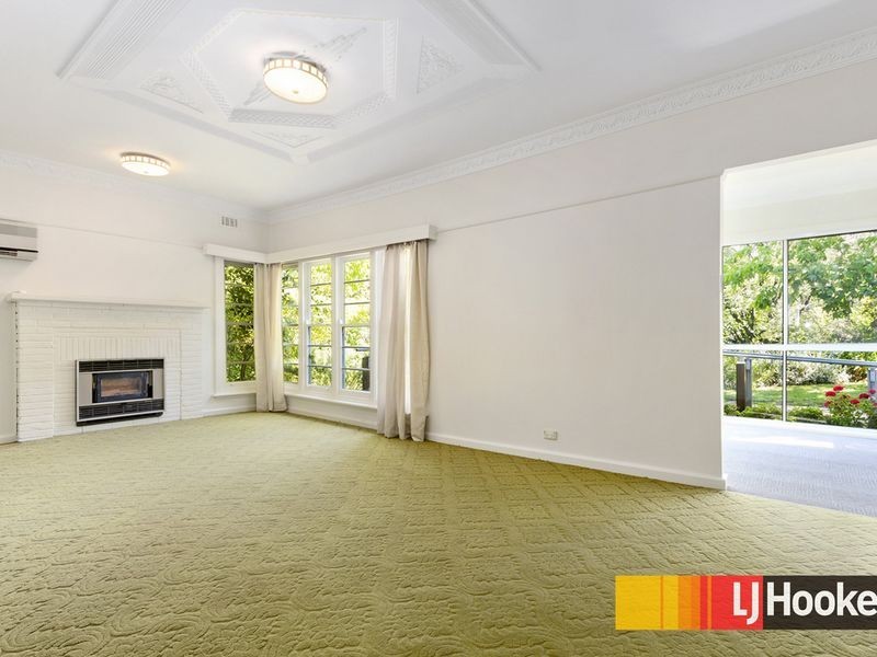 34 Whitehorse Road, Blackburn VIC 3130