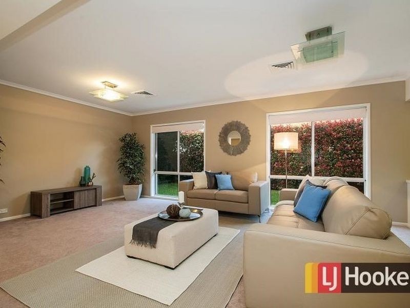 20 Scribblygum Circuit, Rouse Hill NSW 2155