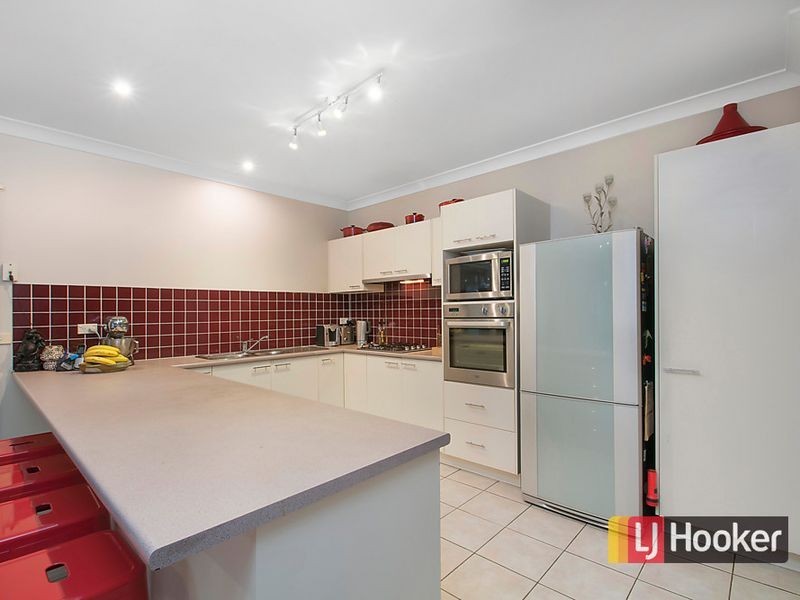 21 Newbury Avenue, Stanhope Gardens NSW 2768
