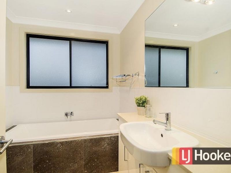 6 Whale Court, Stanhope Gardens NSW 2768