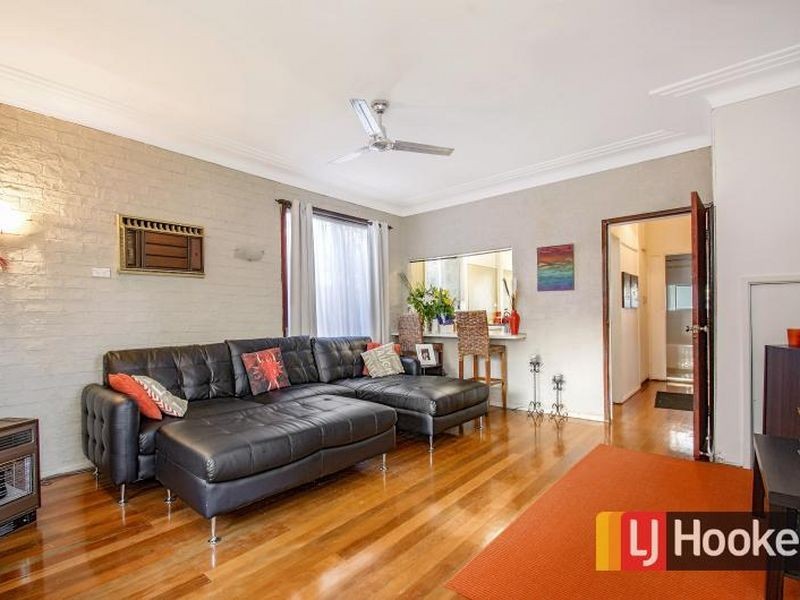 21 Funda Crescent, Lalor Park NSW 2147