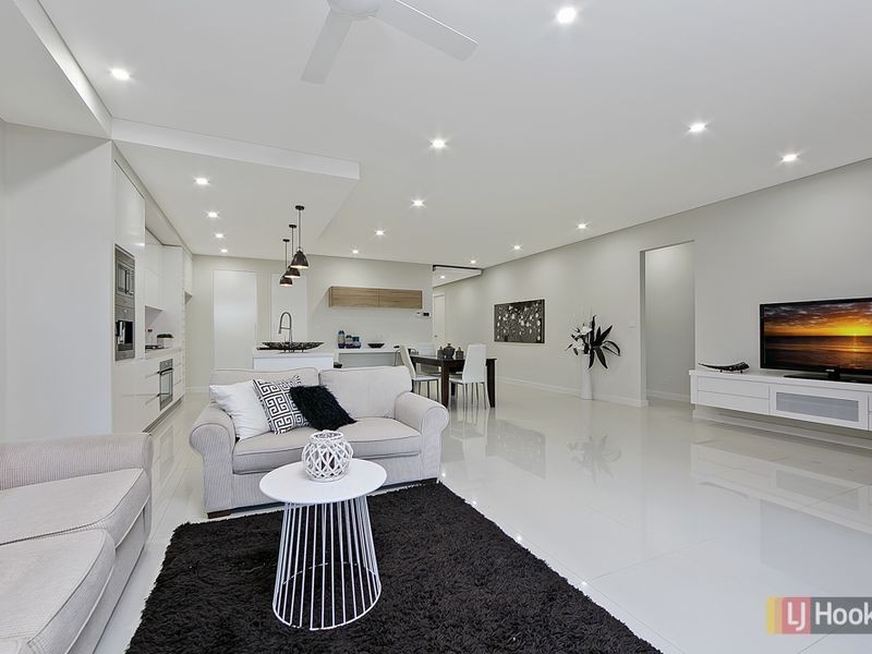 12 Hazelbrook Street, The Ponds NSW 2769