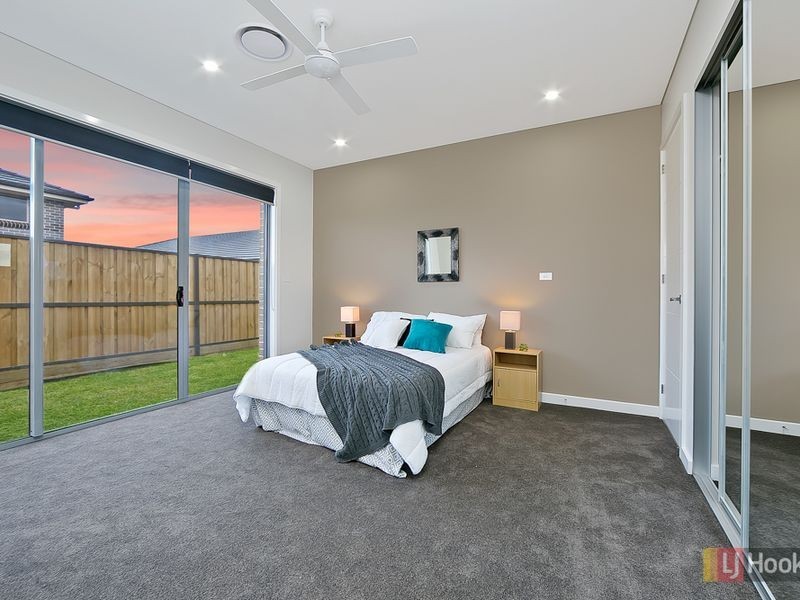 12 Hazelbrook Street, The Ponds NSW 2769