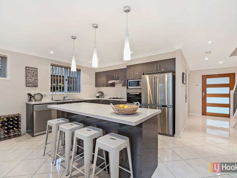 25 Pebble Crescent, The Ponds NSW 2769