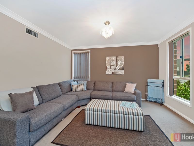 25 Pebble Crescent, The Ponds NSW 2769