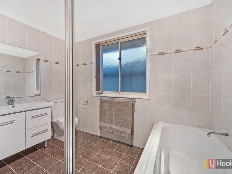 25 Pebble Crescent, The Ponds NSW 2769