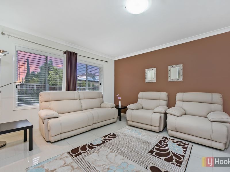 16 Glide Place, Kellyville Ridge NSW 2155
