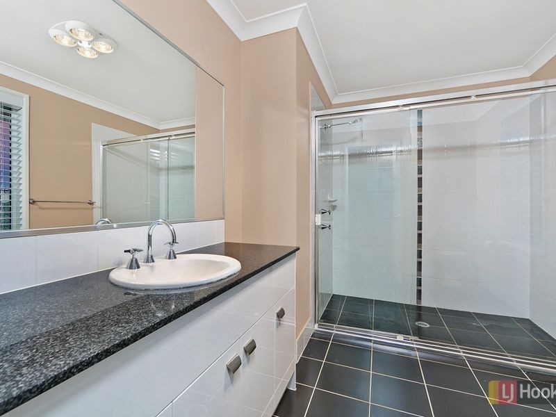 16 Glide Place, Kellyville Ridge NSW 2155