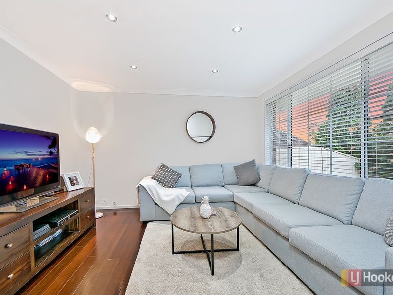 163 Madagascar Drive, Kings Park NSW 2148