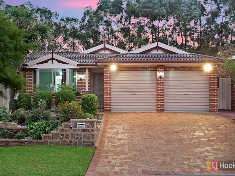 17 Mazari Grove, Stanhope Gardens NSW 2768