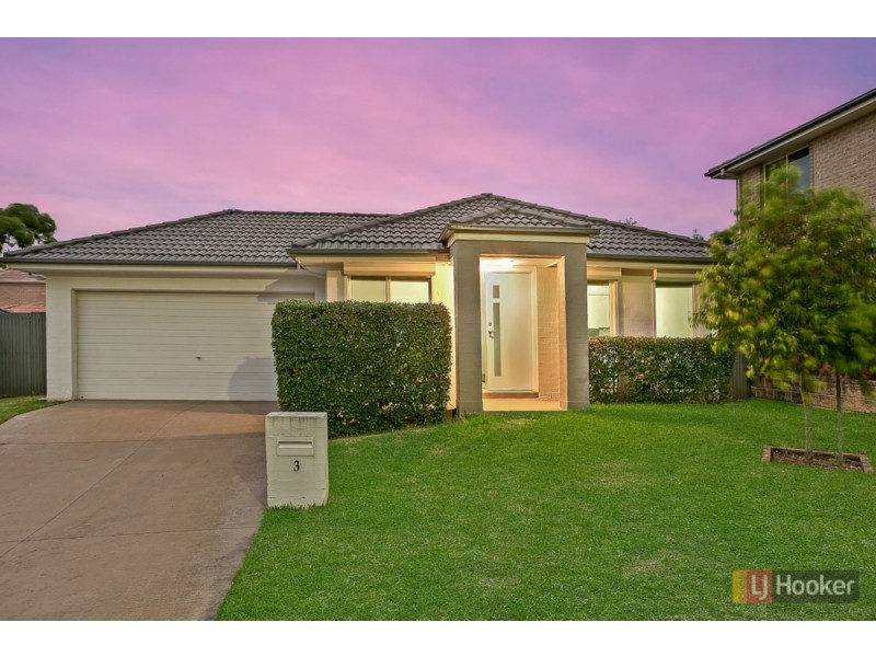 3 Didcot Close, Stanhope Gardens NSW 2768