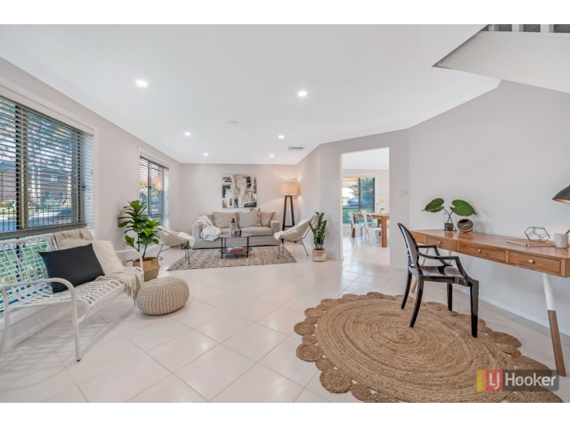 42 Sorrento Drive, Glenwood NSW 2768