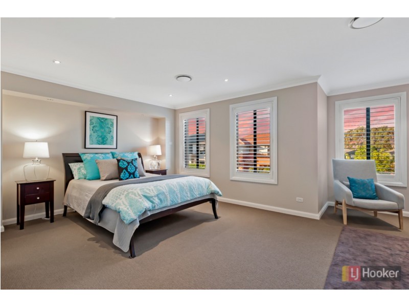 32 Kenford Circuit, Stanhope Gardens NSW 2768