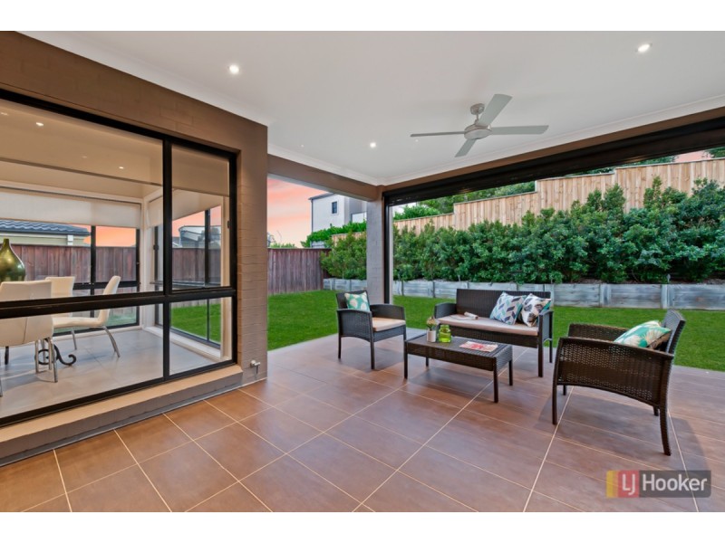 32 Kenford Circuit, Stanhope Gardens NSW 2768