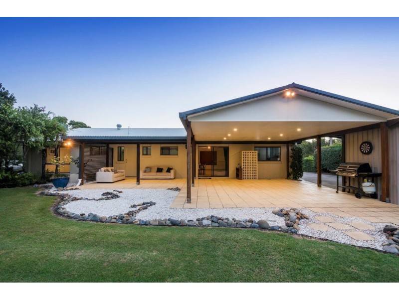 19 Kendall Avenue, Wooli NSW 2462