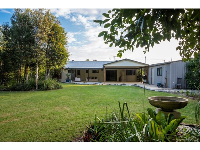 19 Kendall Avenue, Wooli NSW 2462