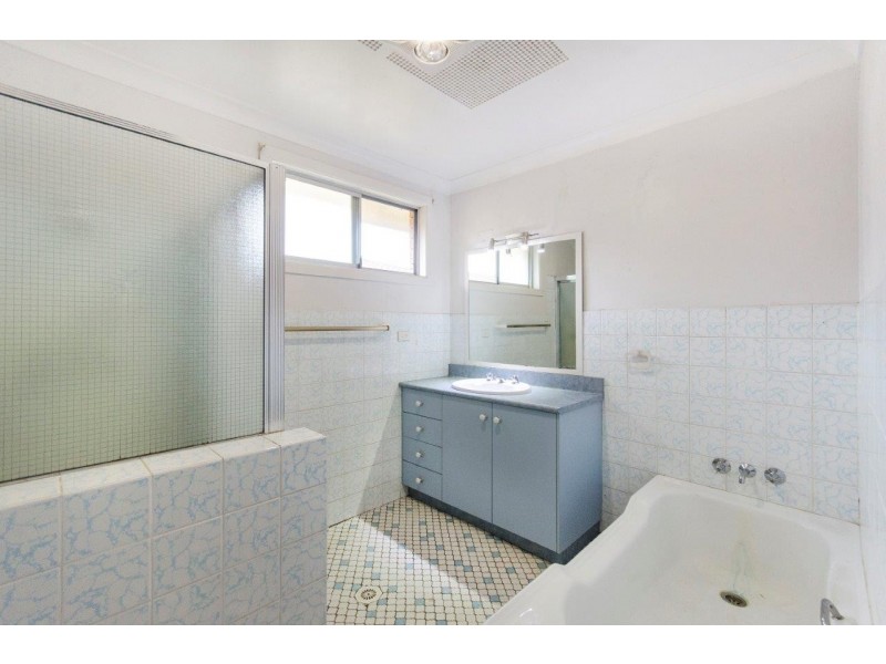 17 Macpherson Crescent, Grafton NSW 2460