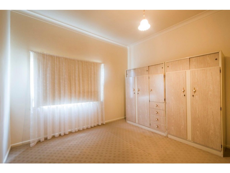 8 Couttaroo Place, Coutts Crossing NSW 2460