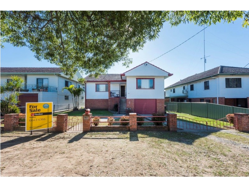 4 Robinson Avenue, Grafton NSW 2460