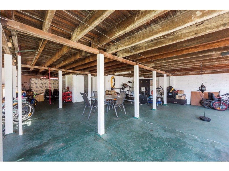 4 Robinson Avenue, Grafton NSW 2460