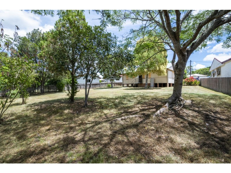 22 Margaret Crescent, South Grafton NSW 2460