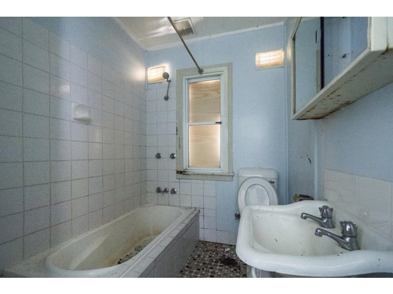 22 Margaret Crescent, South Grafton NSW 2460