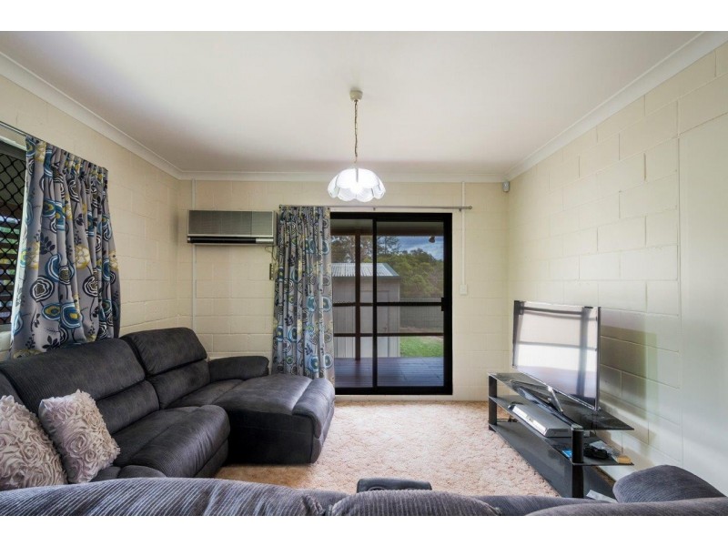 20 Couttaroo Place, Coutts Crossing NSW 2460