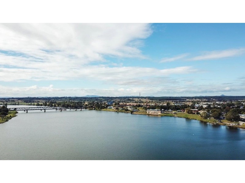 24 Riverside Drive, South Grafton NSW 2460