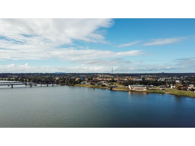 24 Riverside Drive, South Grafton NSW 2460