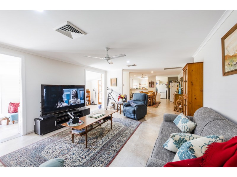 5 Parklands Drive, Gulmarrad NSW 2463