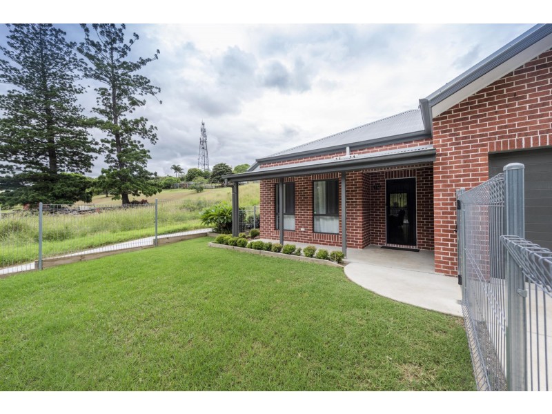 36 Riverside Drive, South Grafton NSW 2460