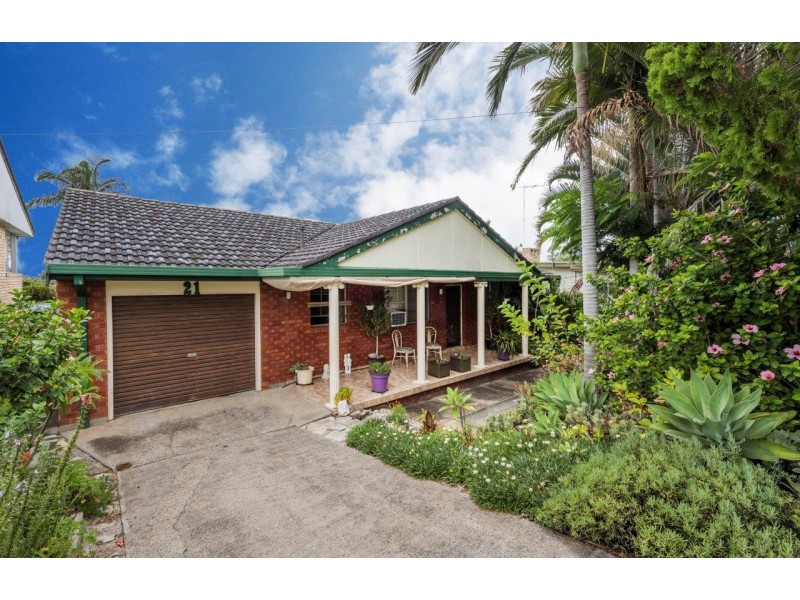 21 Roberts Drive, South Grafton NSW 2460