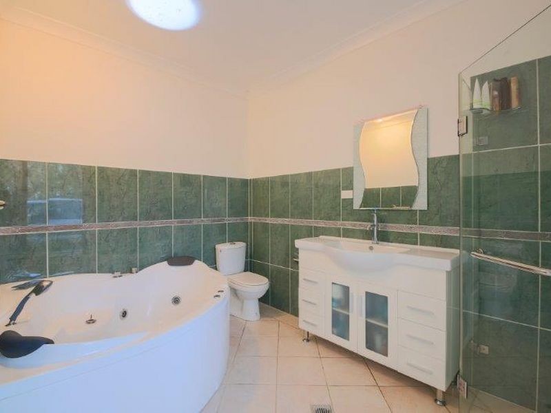 16 Six Mile Lane, Glenugie NSW 2460