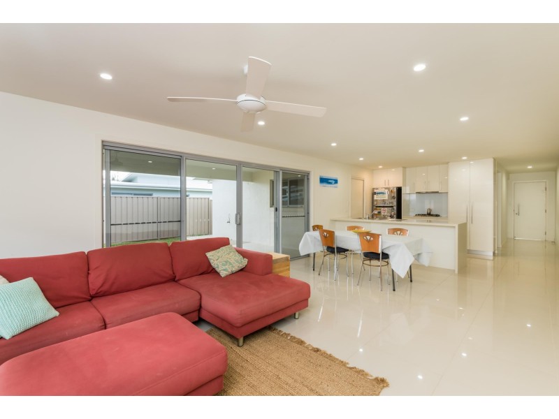 106 Bluff Road, Emerald Beach NSW 2456