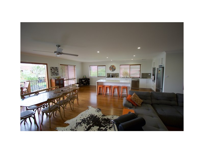 31 Bluegum Avenue, Sandy Beach NSW 2456