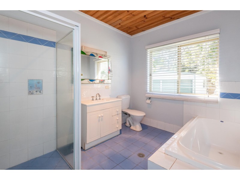 37 Pine Crescent, Sandy Beach NSW 2456