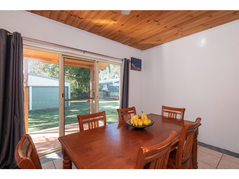 37 Pine Crescent, Sandy Beach NSW 2456