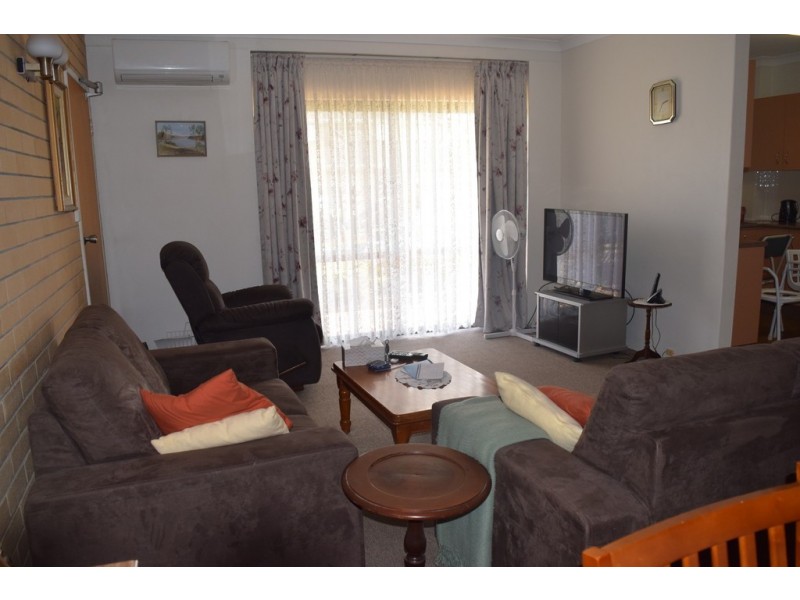 1/2 Blackwood Close, Grafton NSW 2460