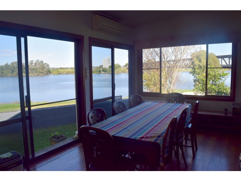 8 Greaves Street, Grafton NSW 2460