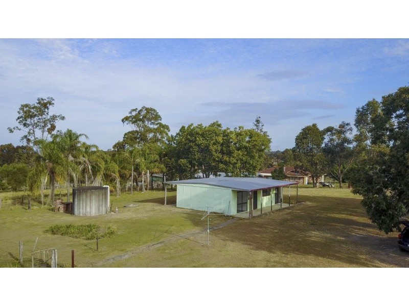 90 Halcyon Drive, Waterview Heights NSW 2460