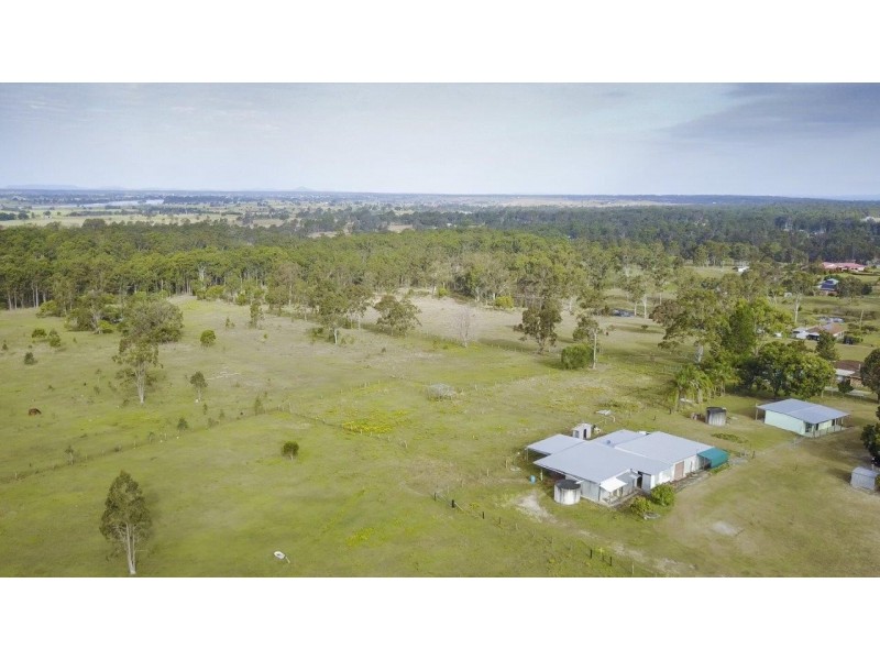 90 Halcyon Drive, Waterview Heights NSW 2460