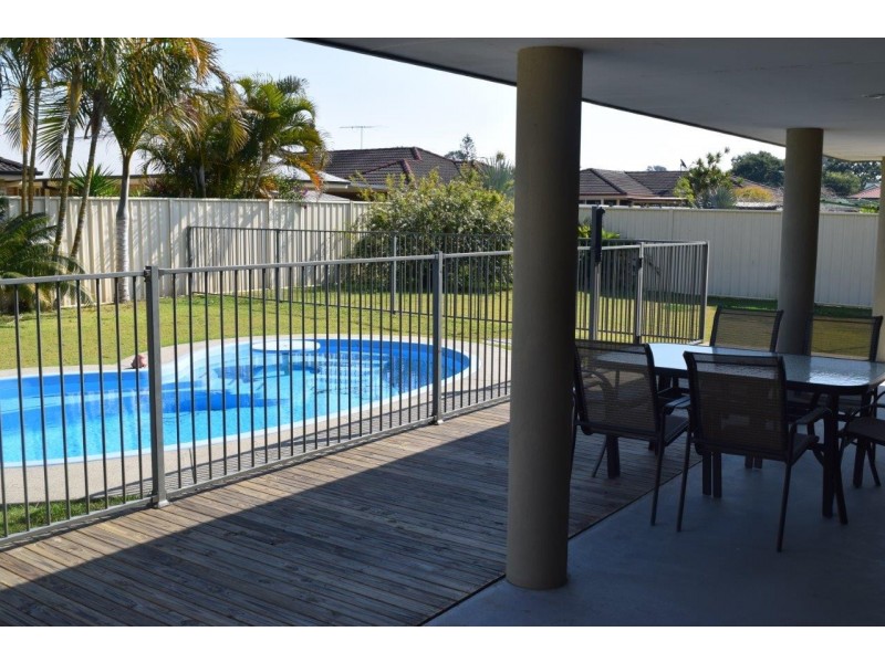 12 North Meadow Drive, Grafton NSW 2460