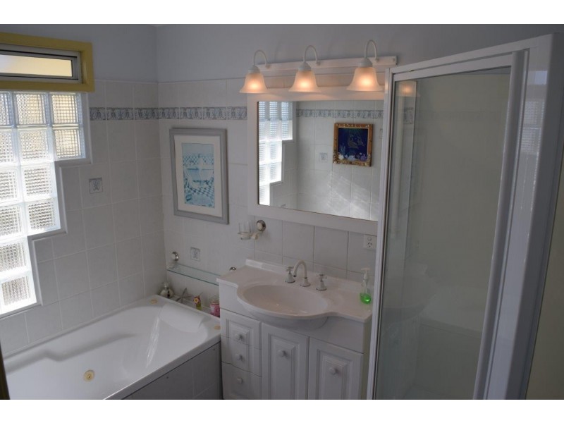 17 Banksia Street, Grafton NSW 2460