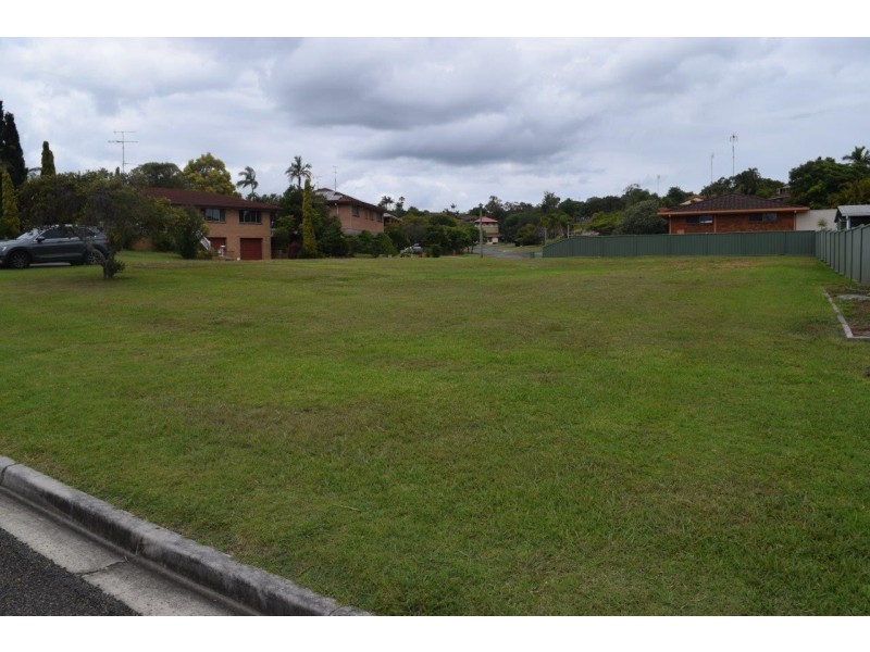 4 Moorhead Drive, South Grafton NSW 2460