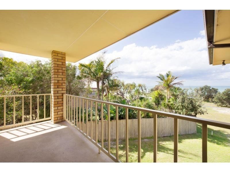 20 Grevillia Parade, Minnie Water NSW 2462